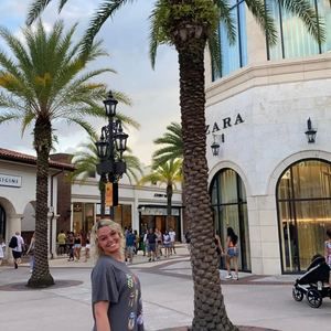 Meet your Posher, Darby